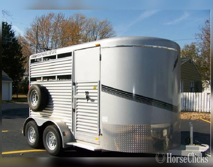 2011 Featherlite Trailers STL Model 5305 Bumper Pull Horse Trailer in North Dakota