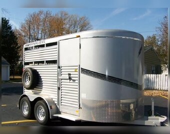 2011 Featherlite Trailers STL Model 5305 Bumper Pull Horse Trailer