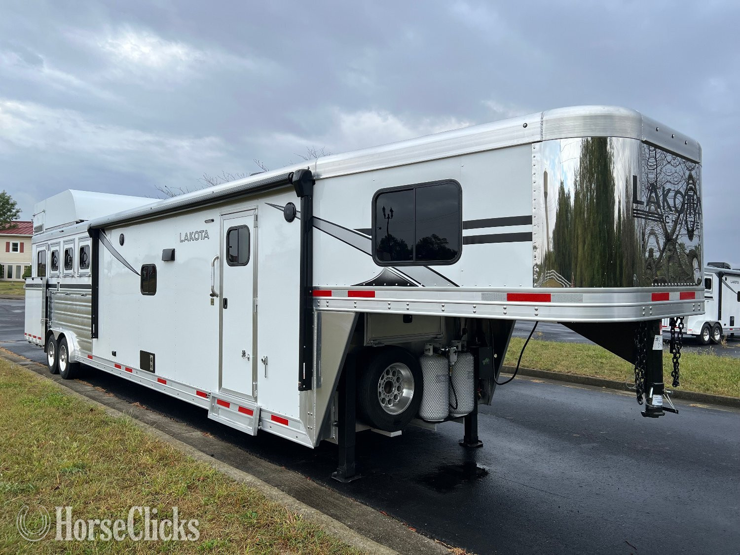 2025 Lakota Charger Gooseneck Horse Trailer in Ohio