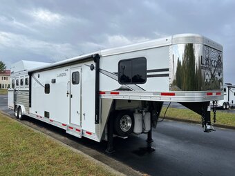2025 Lakota Charger Gooseneck Horse Trailer
