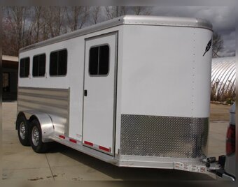 2019 Featherlite Trailers 9409 electric brakes Bumper Pull Horse Trailer