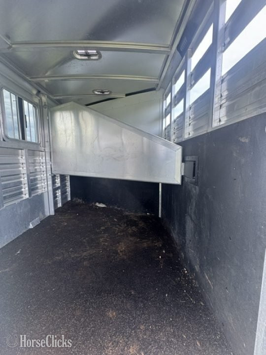 2023 Exiss Trailers Express 2H CXF Edition Bumper Pull Horse Trailer - Horse Trailers in Florida
