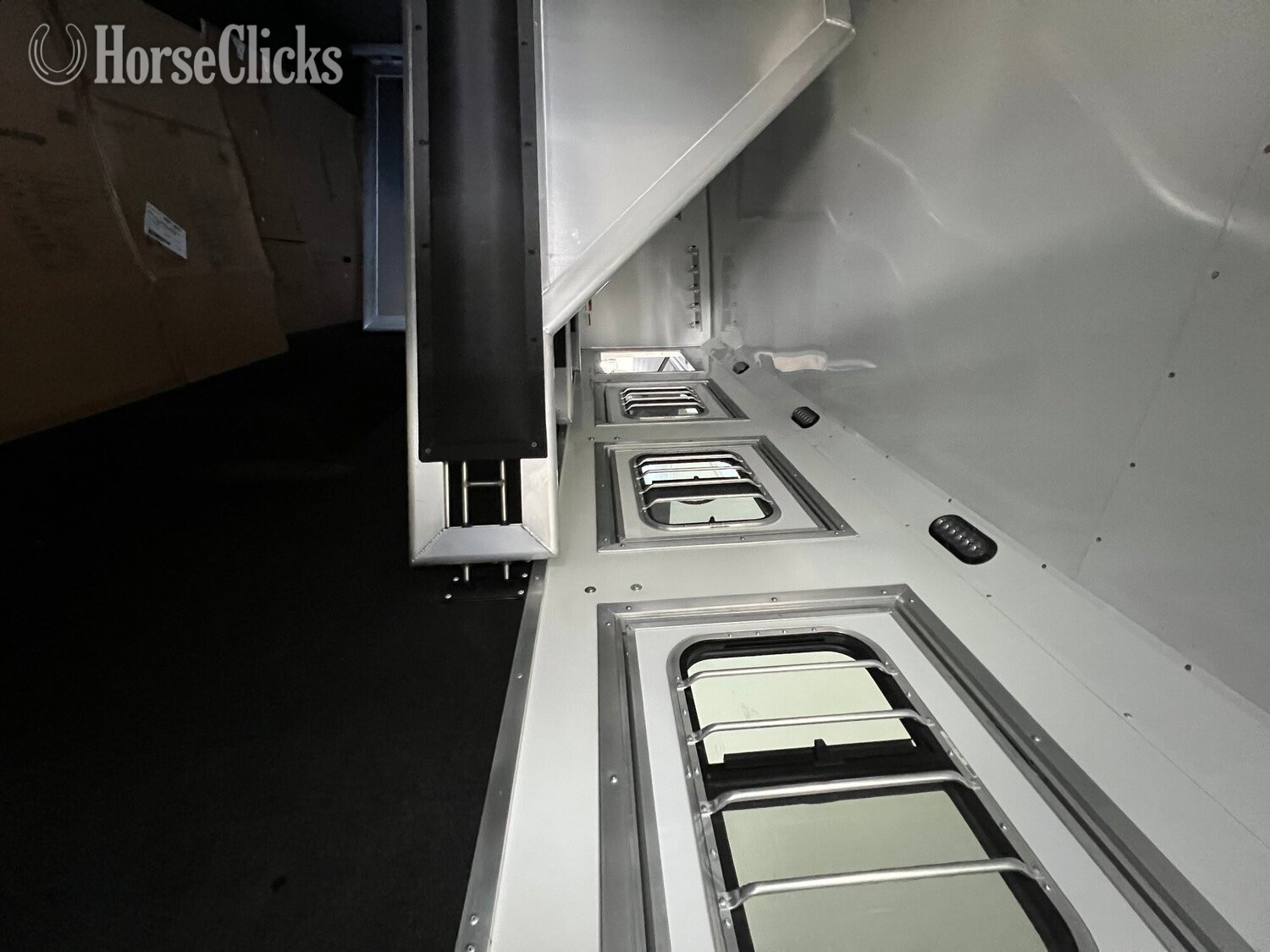 2025 Lakota Charger Gooseneck Horse Trailer Ohio