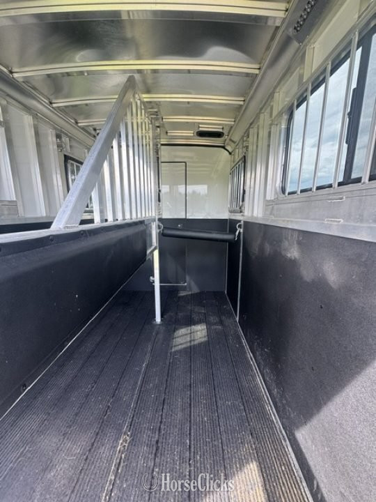 2025 Bar M 2025 Bar-M Trailers  2H Straight Load Horse Trailer Bumper Pull Horse Trailer Florida