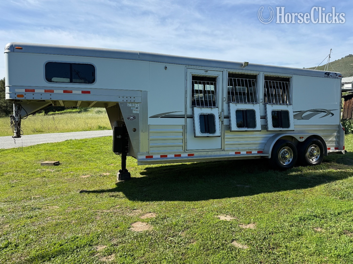 2009 4-Star Trailers 3Horse Gooseneck Gooseneck Horse Trailer