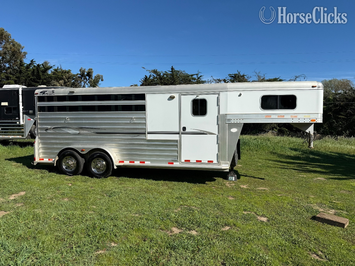2009 4-Star Trailers 3Horse Gooseneck Gooseneck Horse Trailer - Horse Trailers in California