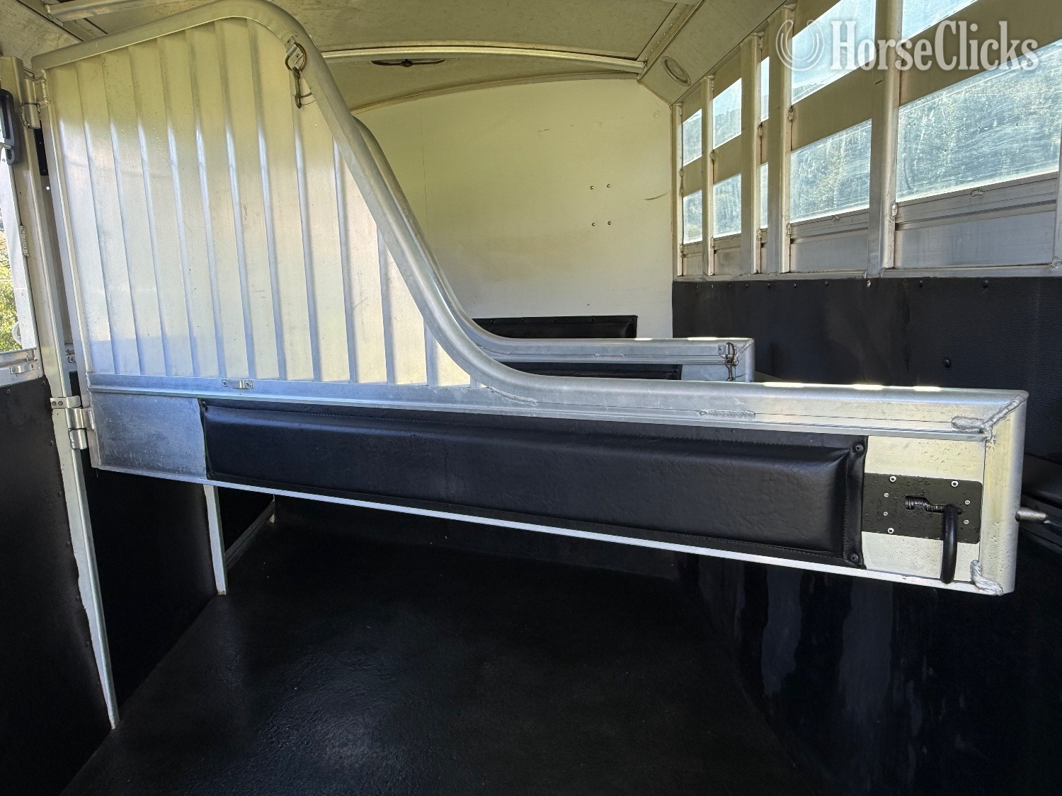 Horse Trailers - 2009 4-Star Trailers 3Horse Gooseneck Gooseneck Horse Trailer in California