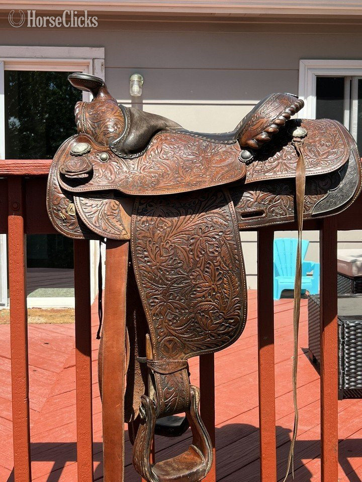 15" Circle Y Western Saddle in Florida