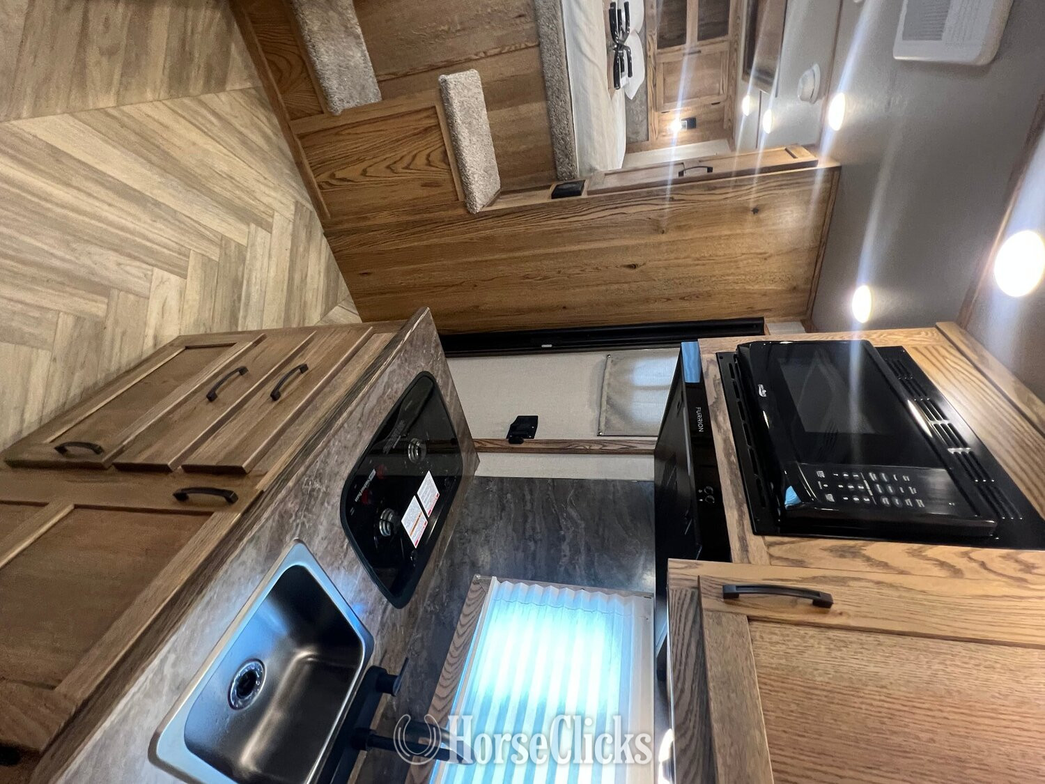 2025 Lakota Charger Gooseneck Horse Trailer Ohio