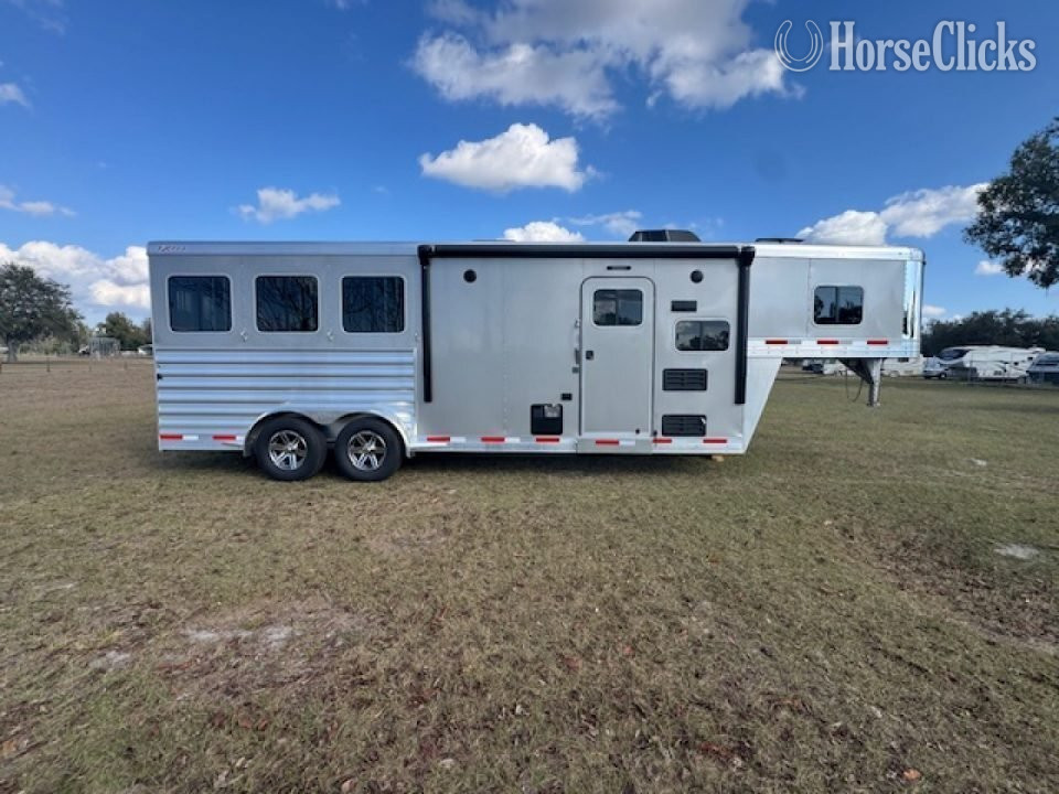 2026 Exiss Trailers Escape 7308 LQ Gooseneck Horse Trailer in Florida