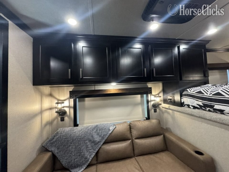 Horse Trailers - 2026 Exiss Trailers Escape 7308 LQ Gooseneck Horse Trailer