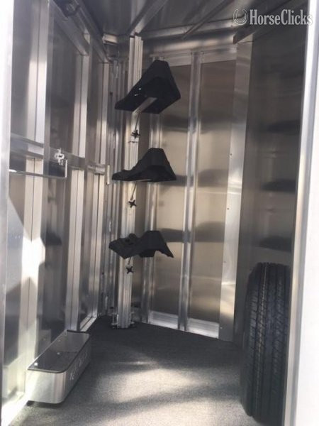 2026 Exiss Trailers Express CXF Bumper Pull Horse Trailer - Horse Trailers