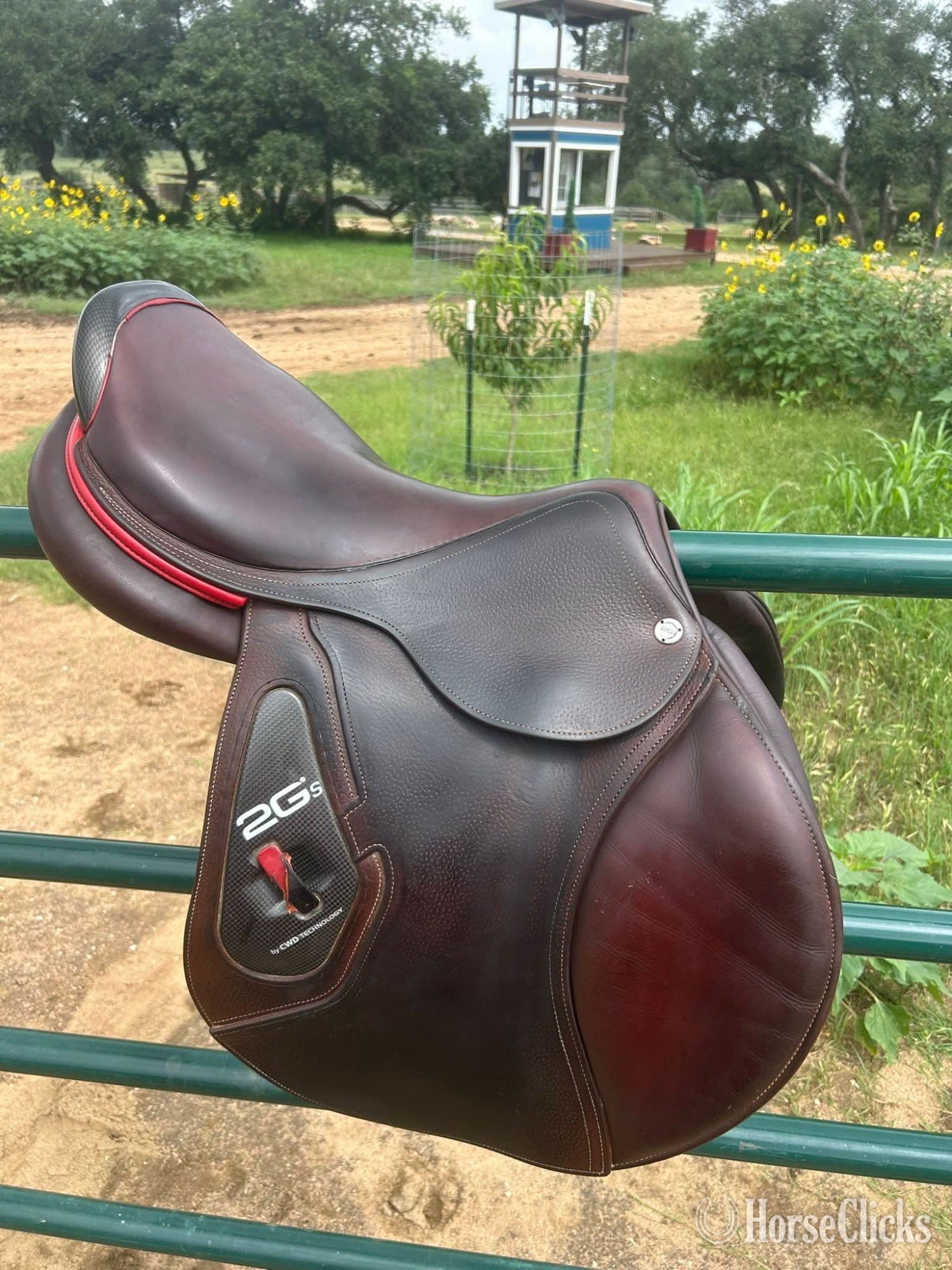 18" CWD Sellier English Saddle