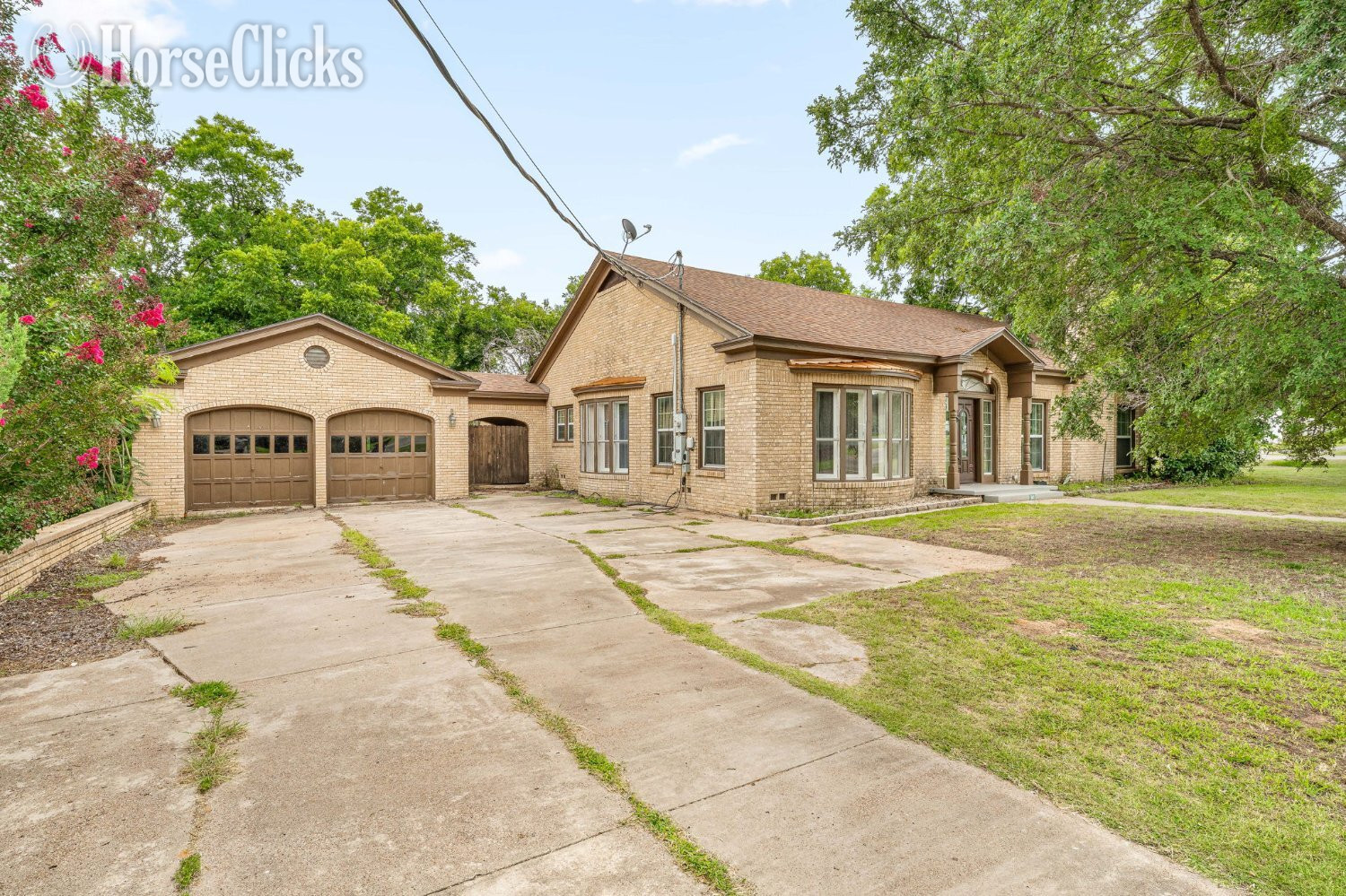Texas 941 S Texas Street, De Leon, Texas 76444