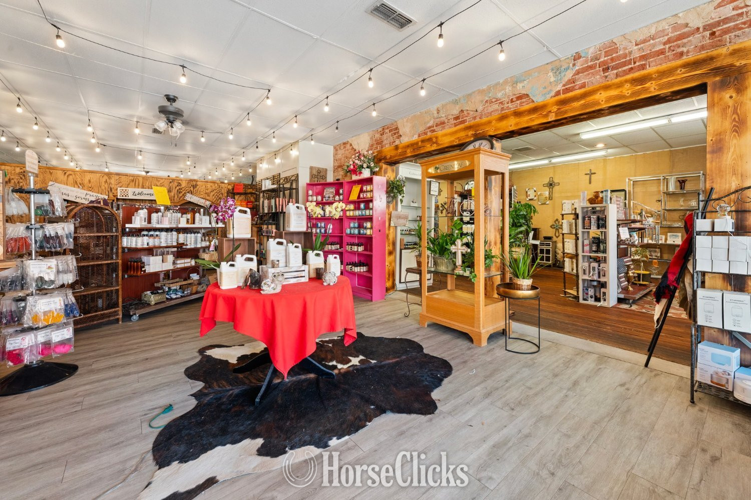 Commercial Property - 133 N Texas Street, De Leon, Texas 76444