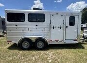 Shadow Trailers 2027 Shadow 6 Pen Supreme Bumper Pull Livestock Trailer