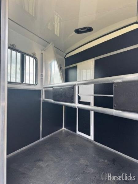 Horse Trailers - Shadow Trailers 2027 Shadow Horse Trailer 2H 9' LQ Bumper Pull Bumper Pull Horse Trailer