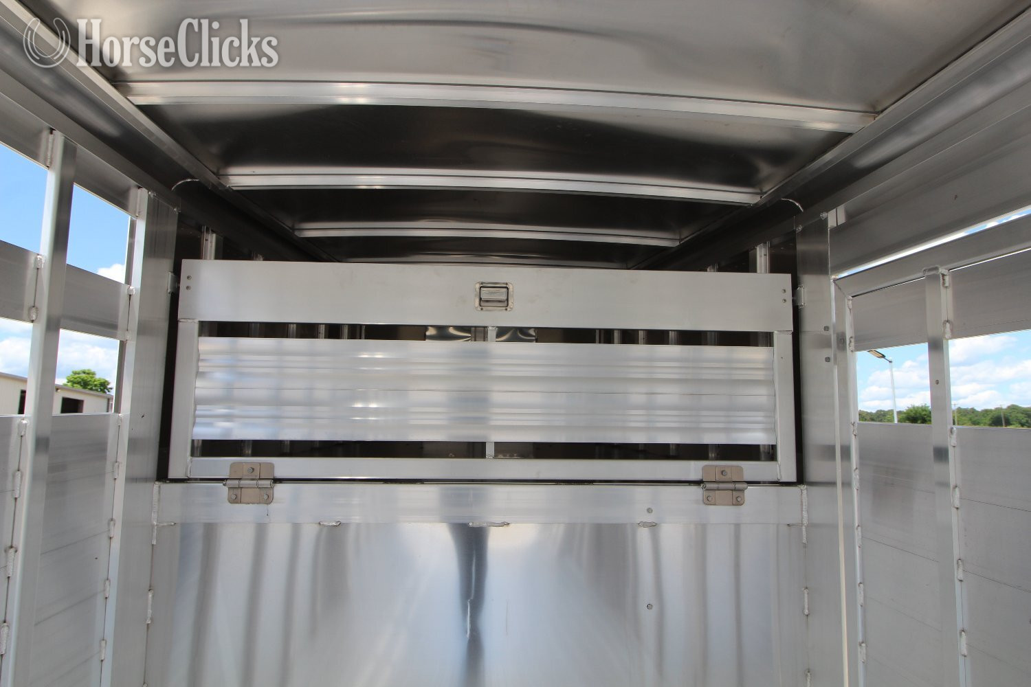 2026 Featherlite TrailersGooseneck Livestock Trailer Missouri