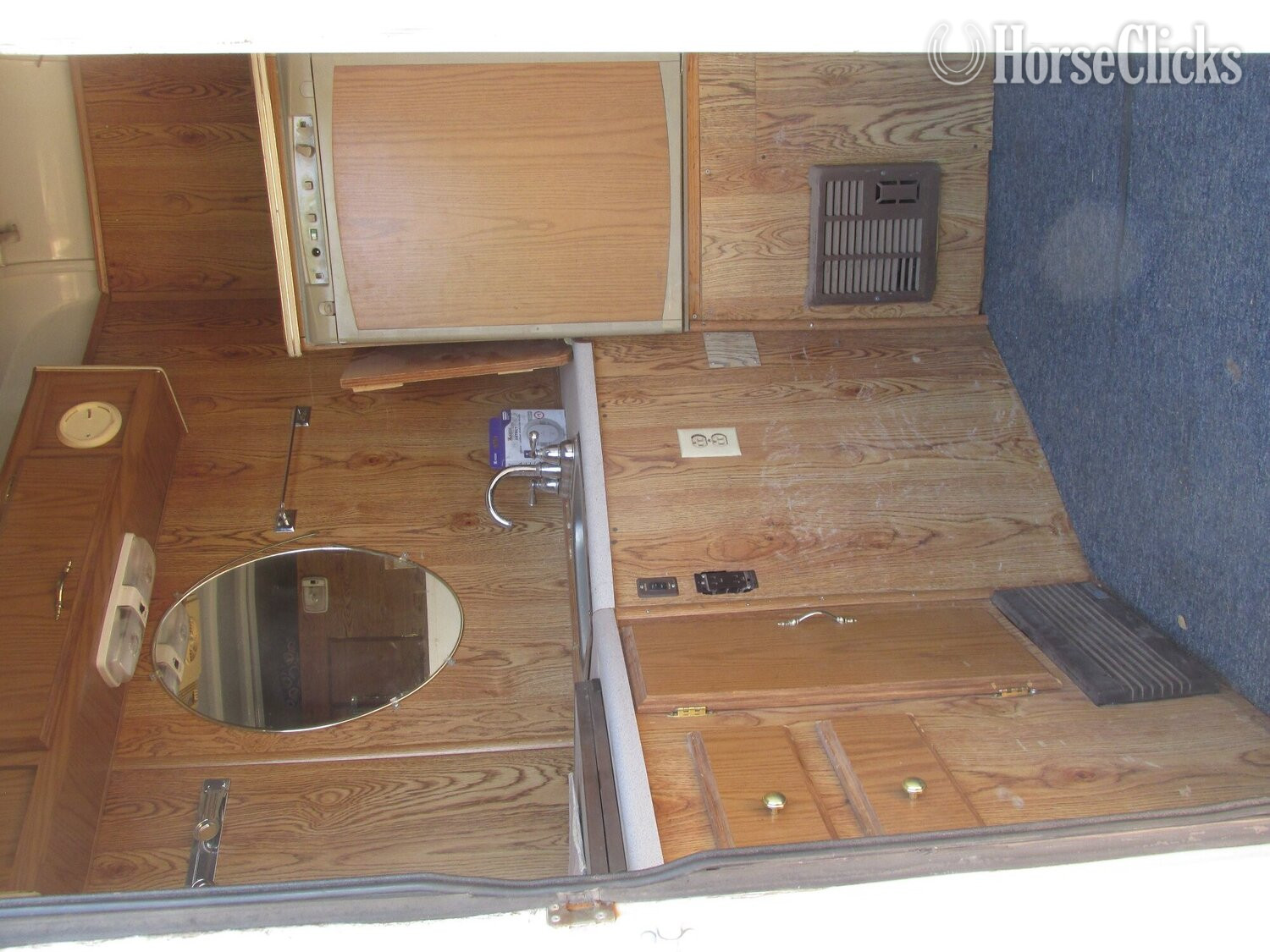 Arizona 2001 S&H Trailers  Gooseneck Horse Trailer