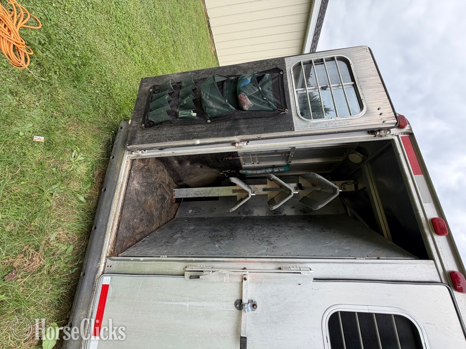1995 Sooner Trailers  Gooseneck Horse Trailer - Horse Trailers in Michigan