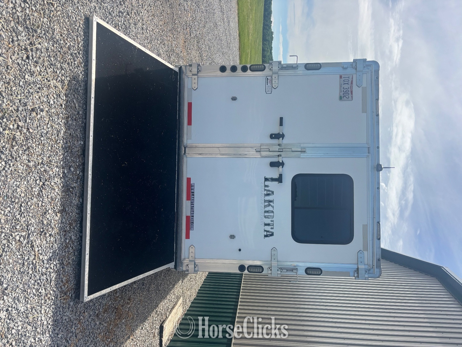 Horse Trailers - 2020 Lakota Charger Gooseneck Horse Trailer