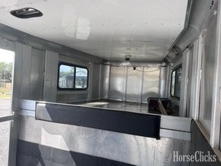 2000 Custom-fab  Gooseneck Horse Trailer Florida
