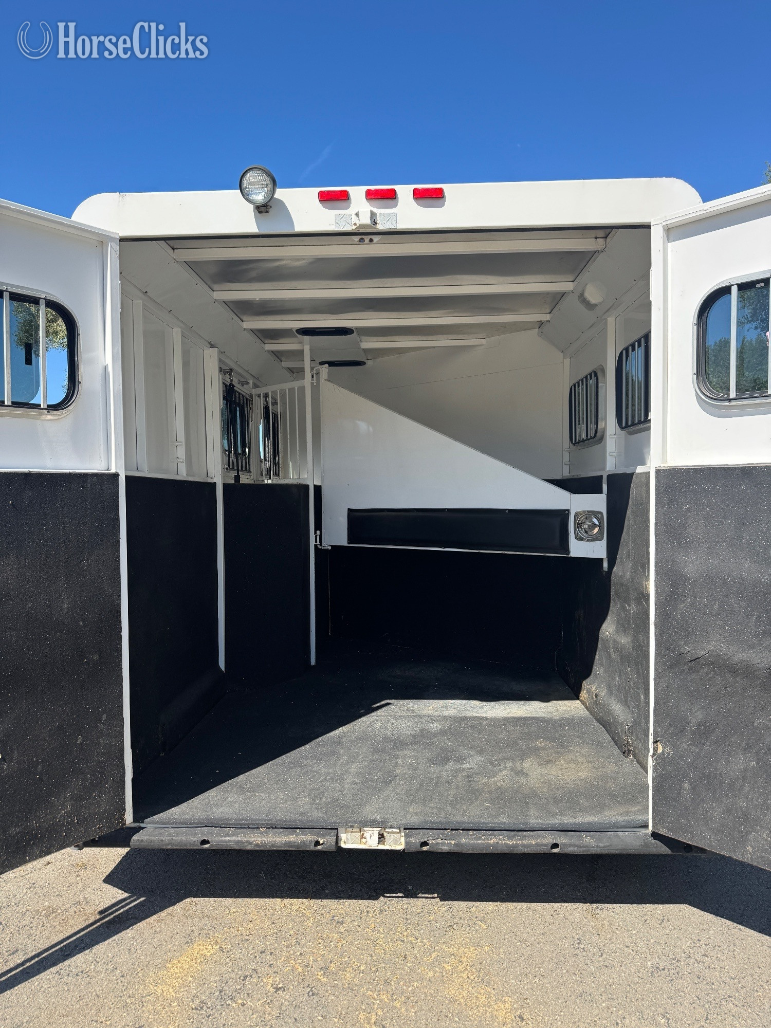 Horse Trailers - 2010 Trails West Classic Bumper Pull Horse Trailer