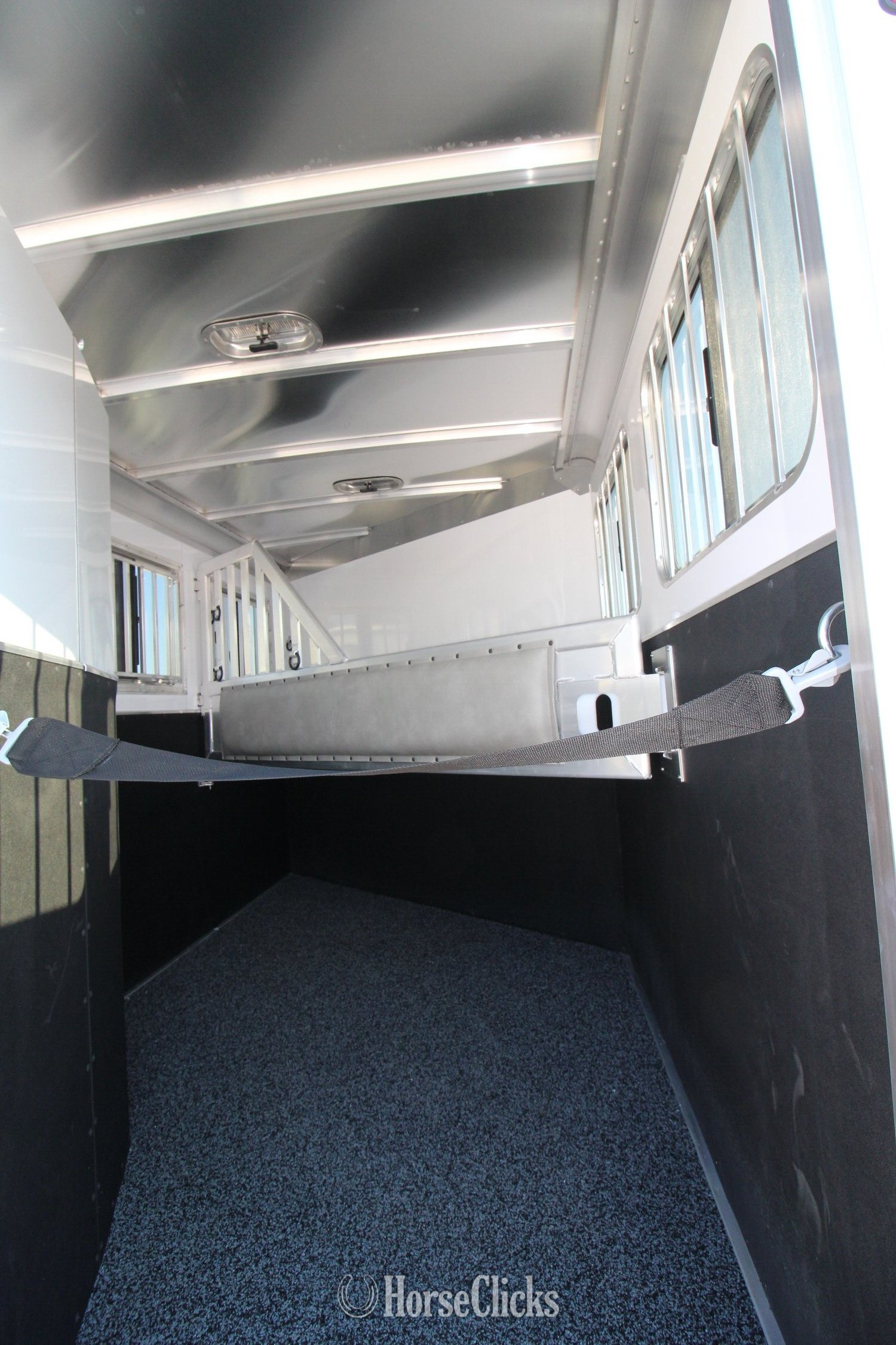 2025 Featherlite Trailers 9400 Bumper Pull Horse Trailer Missouri