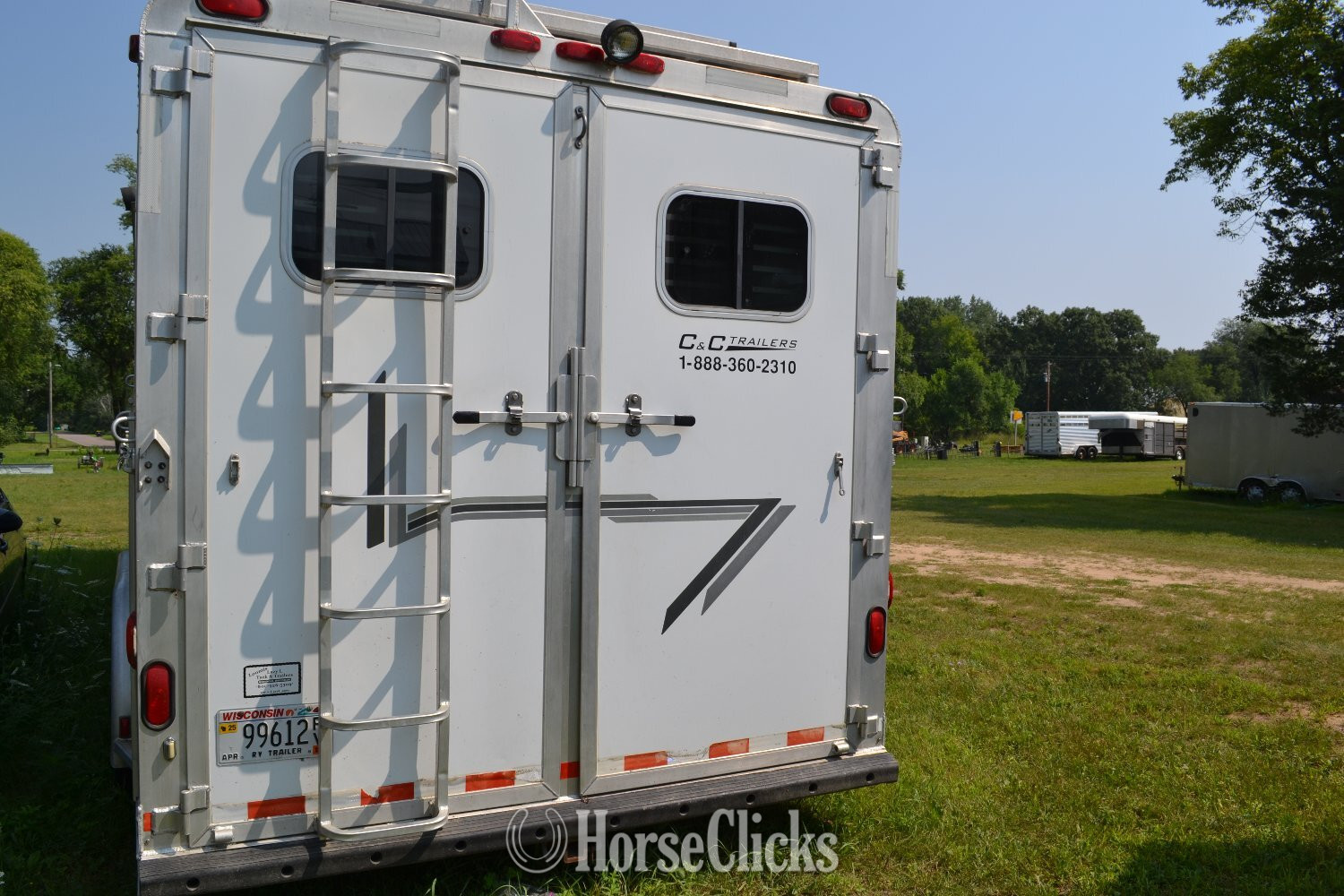 2005 C&C Show Stopper Gooseneck Horse Trailer - Horse Trailers in Wisconsin