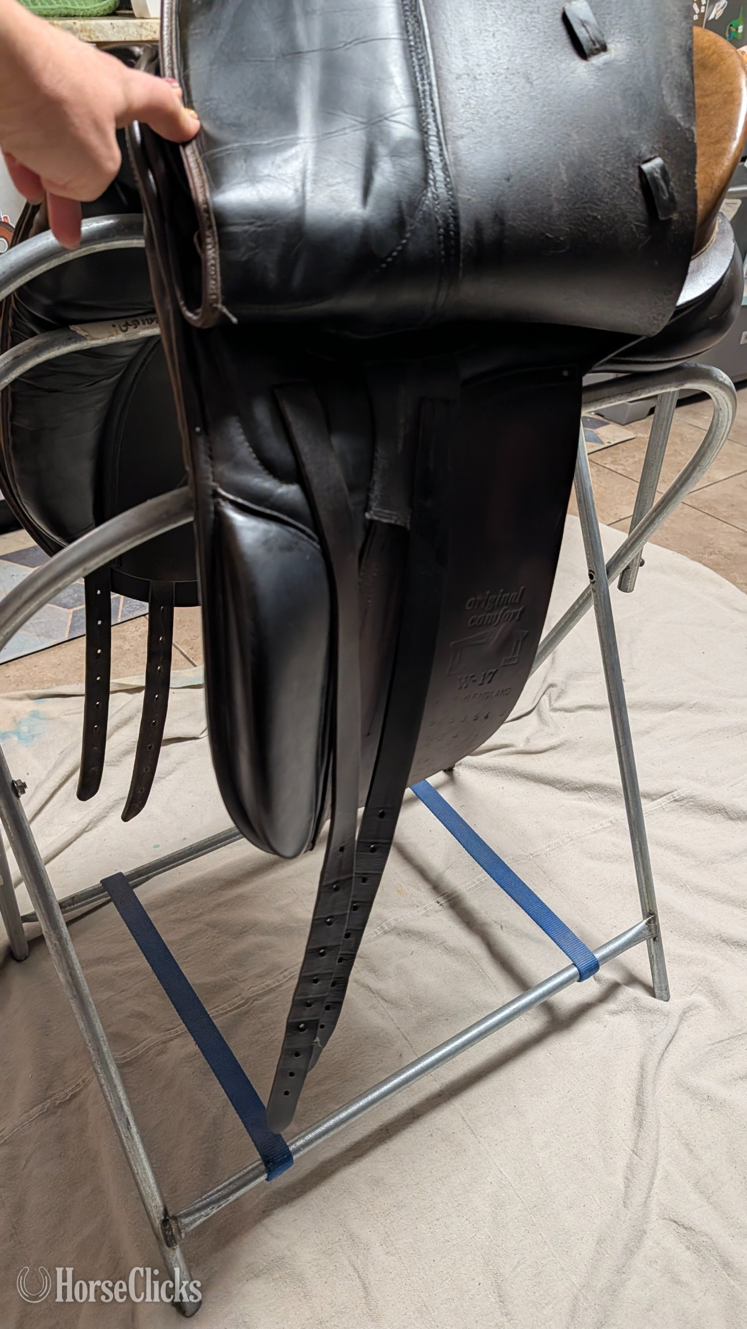 17" Albion English Saddle - English Saddles