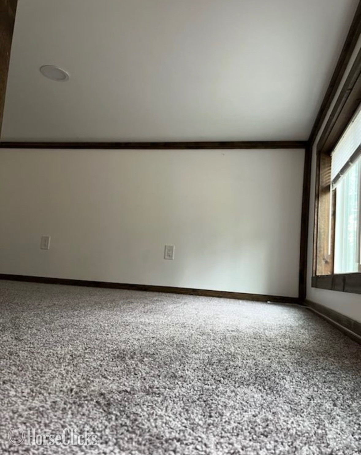 British Columbia Apartment (Off Street)