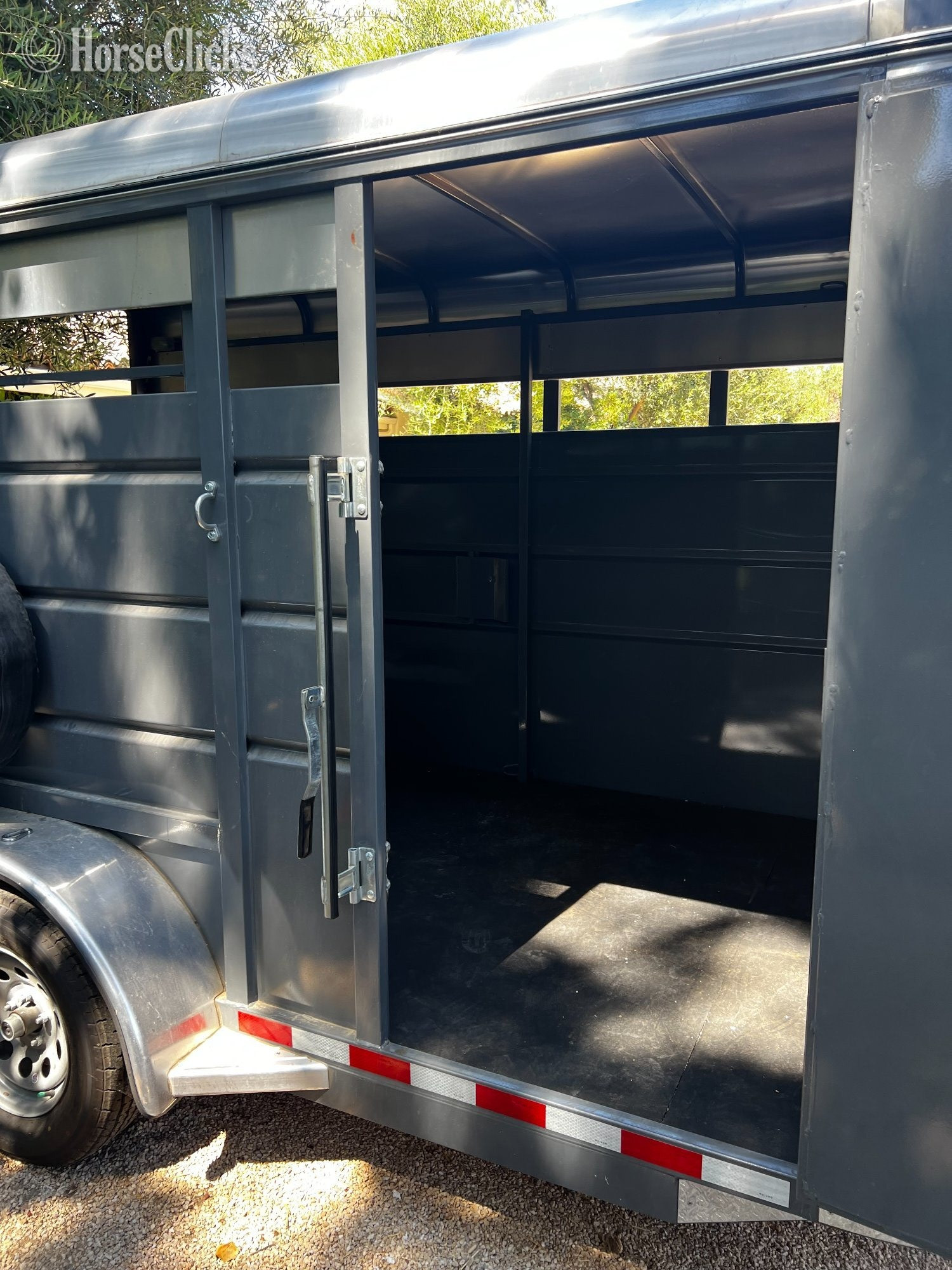 2022 Maverick Trailers MAV2HS-7K Bumper Pull Livestock Trailer - Livestock Trailers