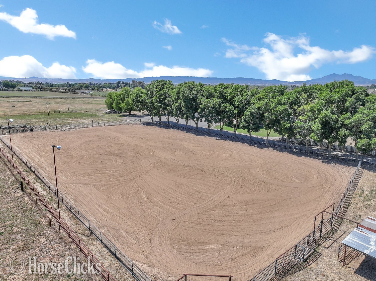 10.5 Acre Equestrian Ranch | Lighted Pneumatic Roping Arena | 3,200 SF Shop | Brentwood, CA - Houses