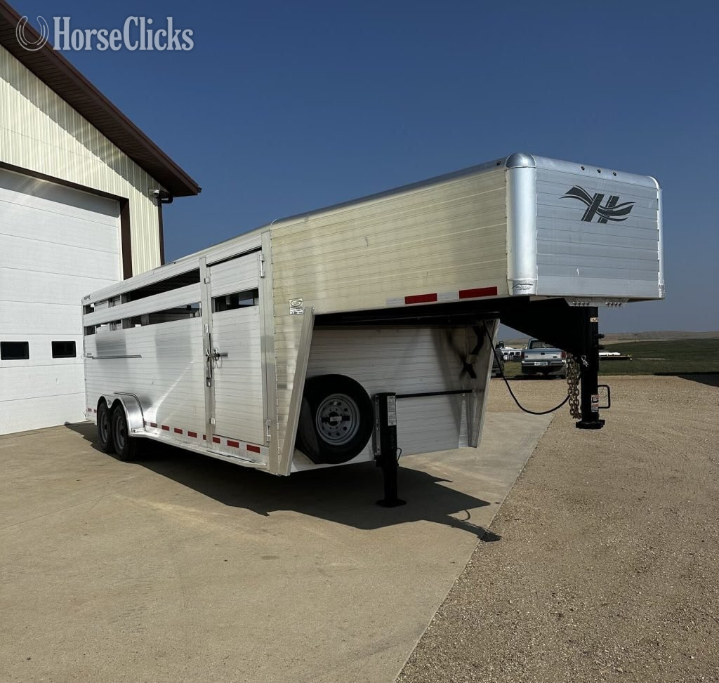 2024 Hillsboro  Gooseneck Livestock Trailer in Montana