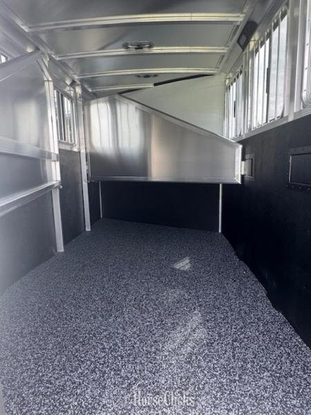 2026 Exiss Trailers Express 3H XT Bumper Pull Horse Trailer - Horse Trailers in Florida