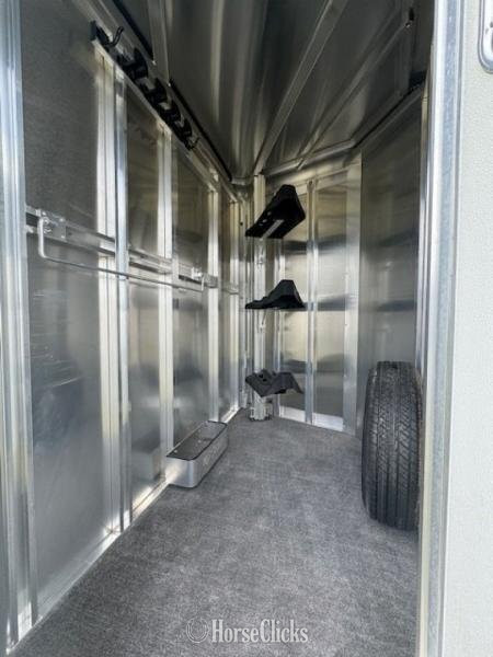 2026 Exiss Trailers Express 3H XT Bumper Pull Horse Trailer - Horse Trailers