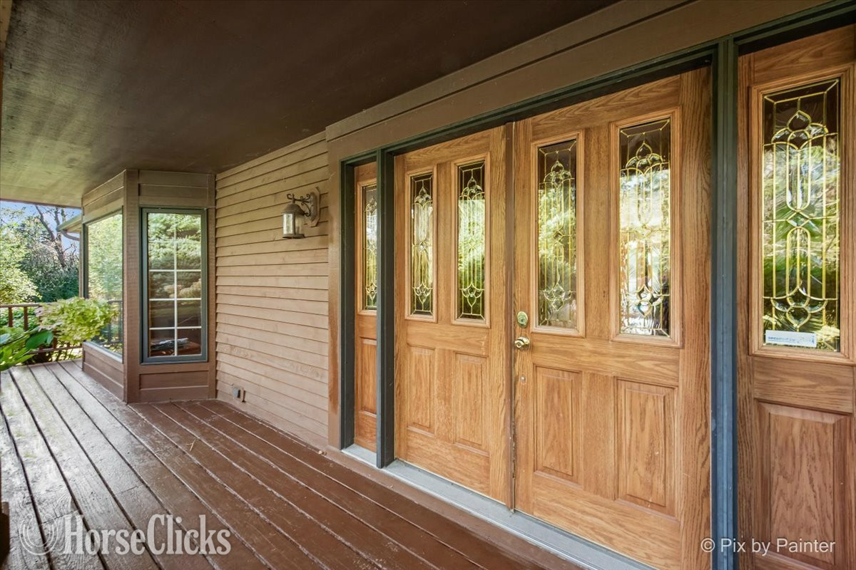 Illinois SOLD!!!  3 ac Estate in Woodstock, IL --Bring your horses!