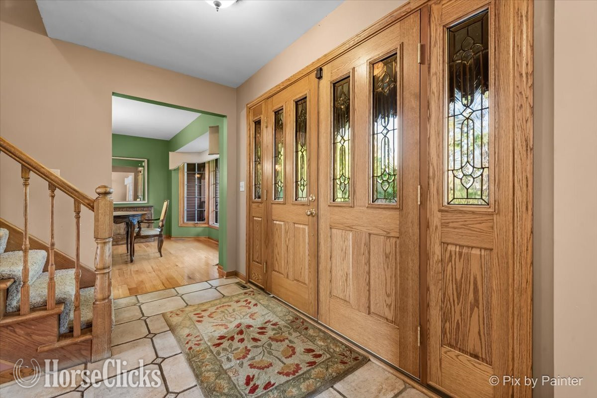 SOLD!!!  3 ac Estate in Woodstock, IL --Bring your horses! - Farms in Illinois