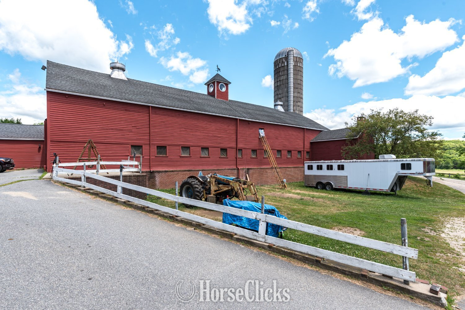 Farms - Equestrian facility, Thompson CT in Connecticut