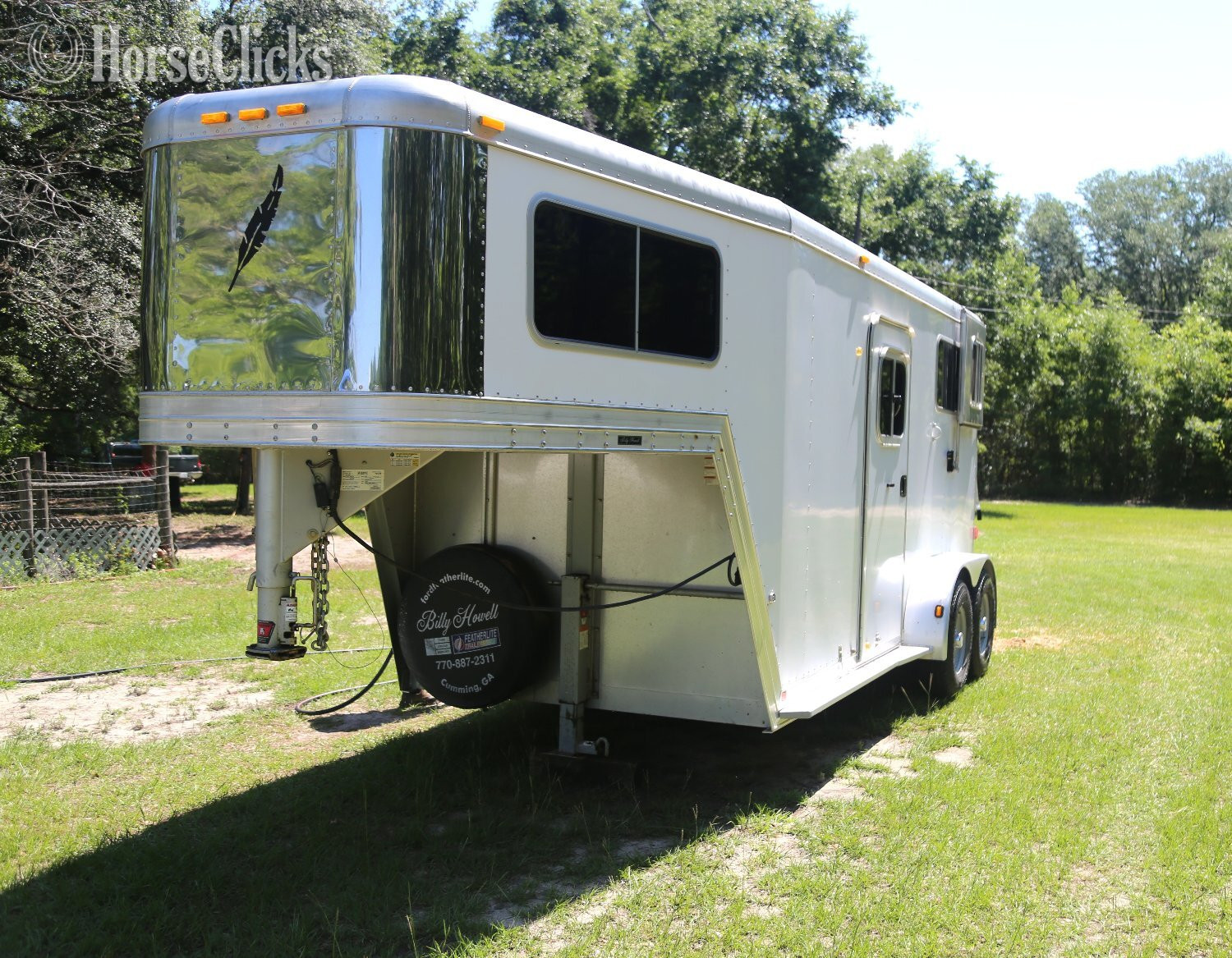 2007 Featherlite Trailers  Gooseneck Horse Trailer