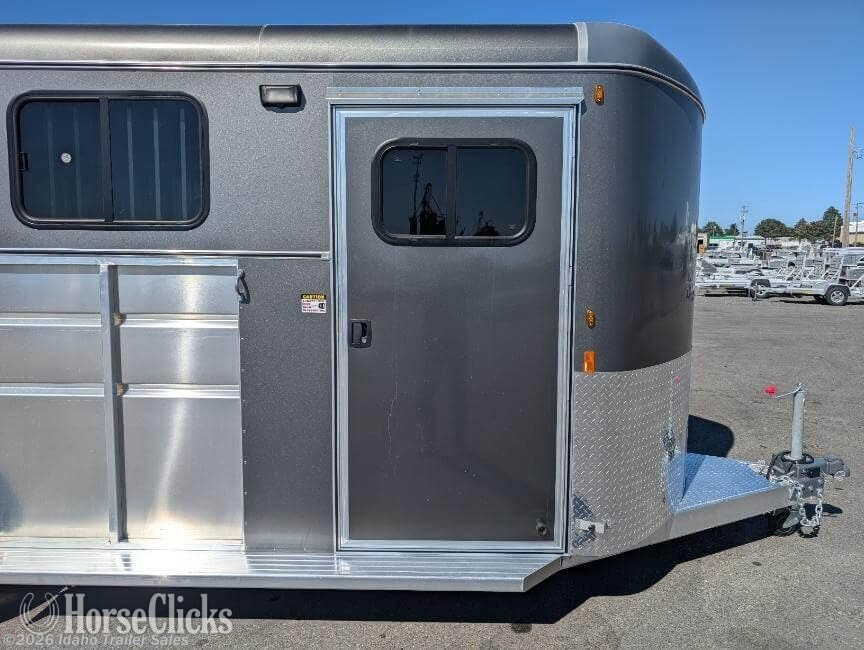 2026 C&B Maverick Bumper Pull Horse Trailer - Horse Trailers