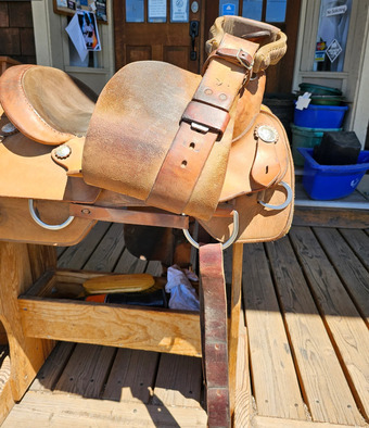 16" Billy Royal Western Saddle