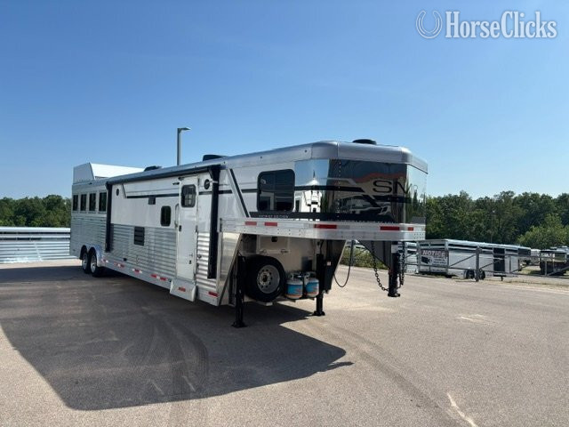 2026 SMC Trailers 8414 SSR Gooseneck Horse Trailer