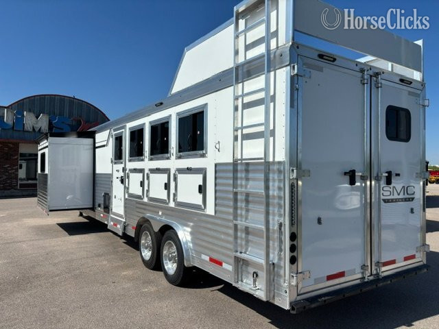 Missouri 2026 SMC Trailers 8414 SSR Gooseneck Horse Trailer