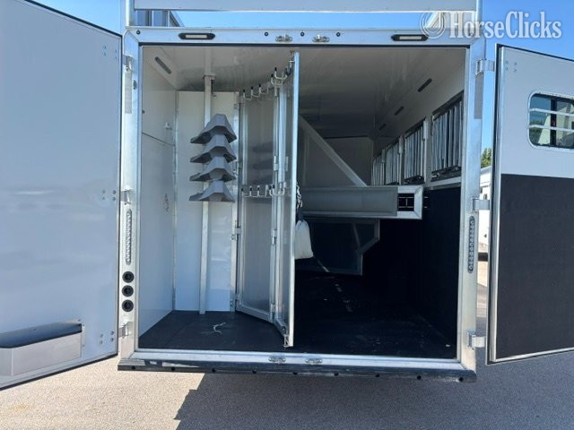 2026 SMC Trailers 8414 SSR Gooseneck Horse Trailer Missouri