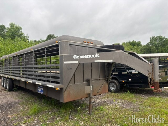 2012 Gooseneck 36FT  Gooseneck Livestock Trailer