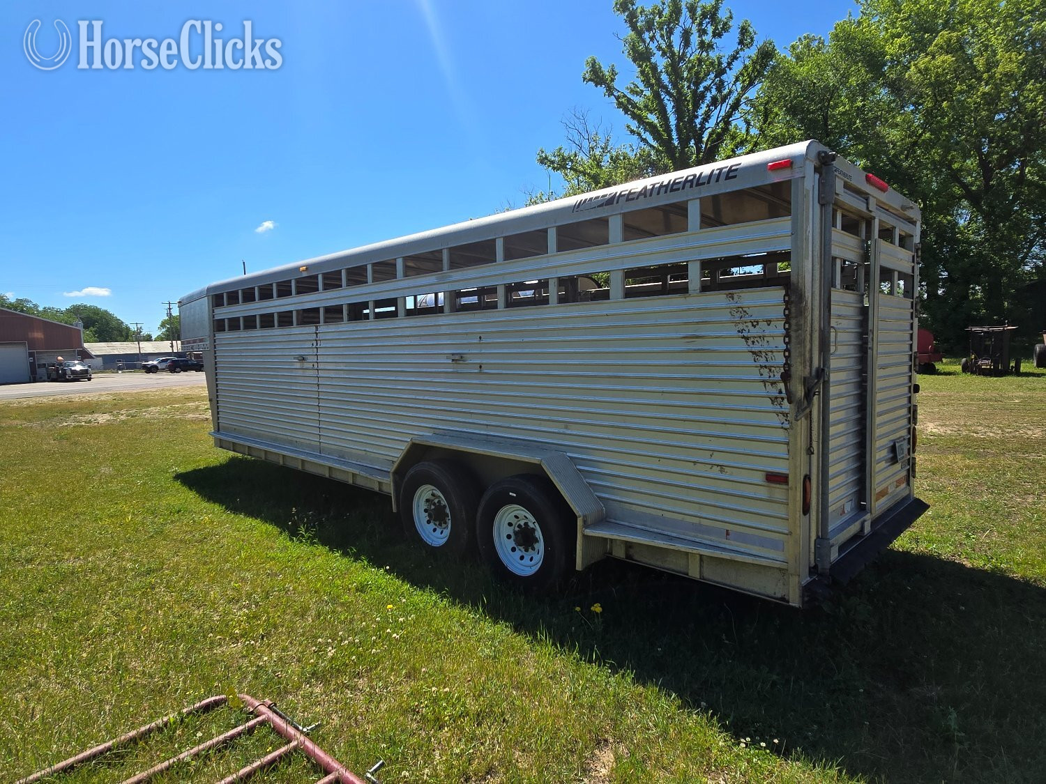 Wisconsin 2005 Featherlite Trailers  Gooseneck Livestock Trailer