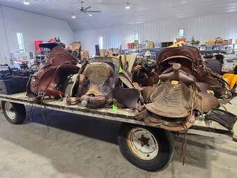 15" Double T Western Saddle