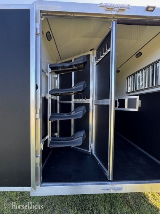 Horse Trailers - 2027 Shadow Trailers 2027 Shadow Pro Series 4H 9' LQ with Slide Horse Trailer Gooseneck Horse Trailer in Florida