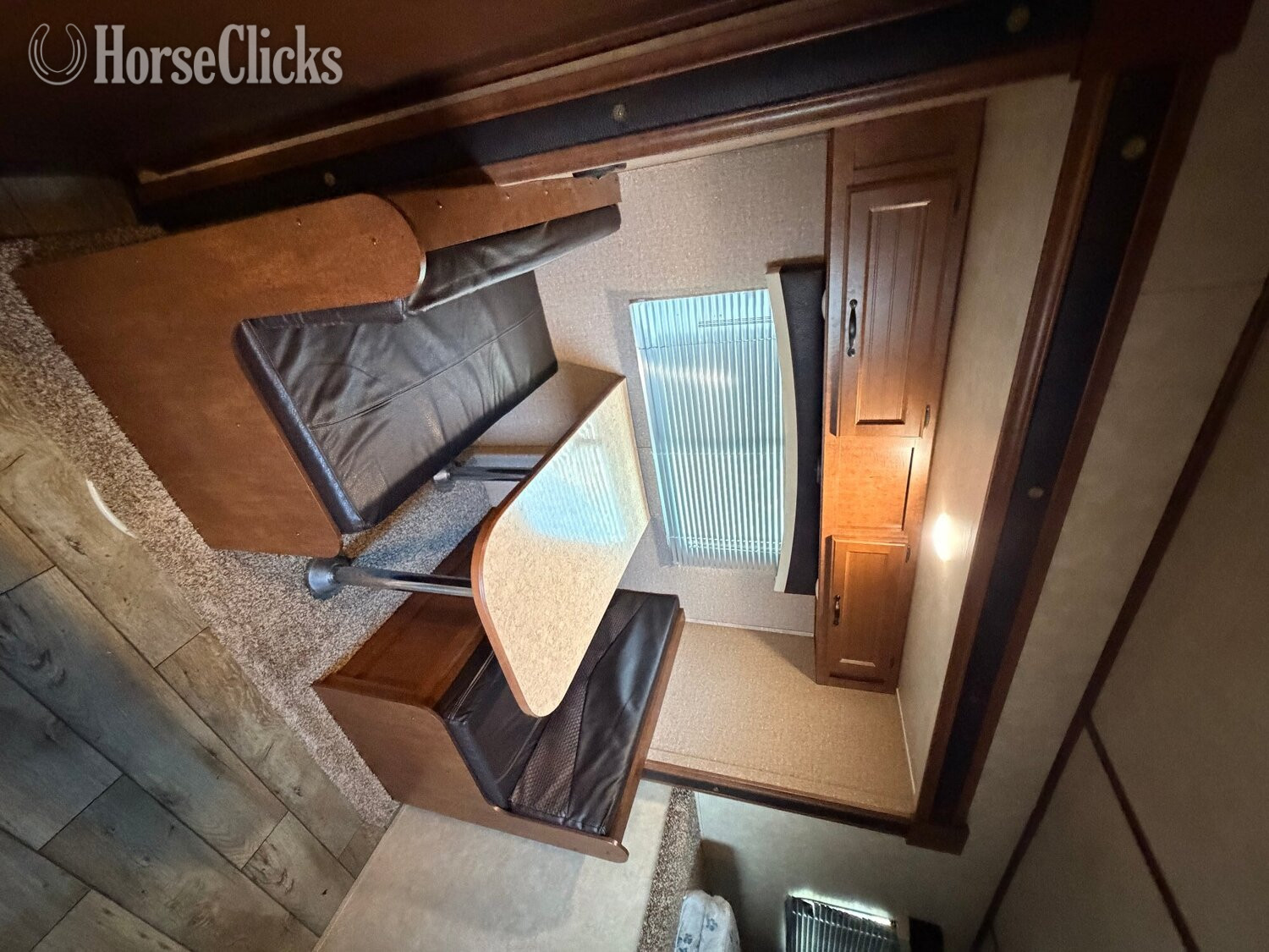 Horse Trailers - 2017 Bison Coach 4HS Gooseneck Horse Trailer